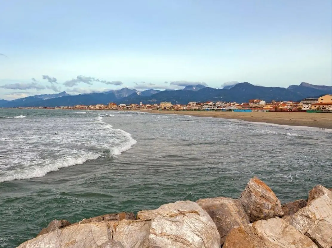 Casa A Due Passi Dal Mare Villa Viareggio 0*,  Italy